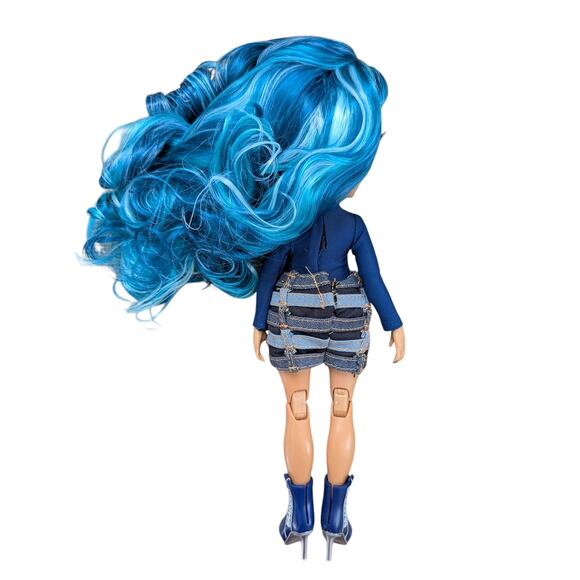 Pre-owned Rainbow High Skyler Bradshaw Doll with Top Denim Skirt Boots - Picture 3 of 4